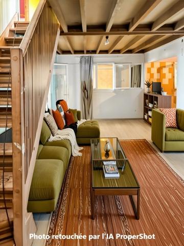 Maison bourbon bois à rénover de 97 m² avec mezzanine sur terrain de 343m2 – Enorme potentiel – Idéale famille nombreuse dans quartier paisible LA POSSESSION