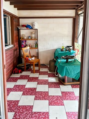 Maison bourbon bois à rénover de 97 m² avec mezzanine sur terrain de 343m2 – Enorme potentiel – Idéale famille nombreuse dans quartier paisible LA POSSESSION