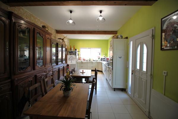 Achat maison Château-l'Évêque - 4 pièce(s) - 143 m² - 275 600 €