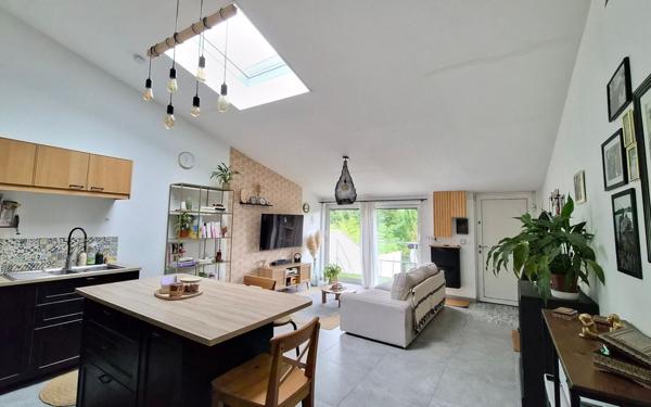 Appartement à vendre    4 pièces • 80,12 m2 Saint-Germain-lès-Arpajon