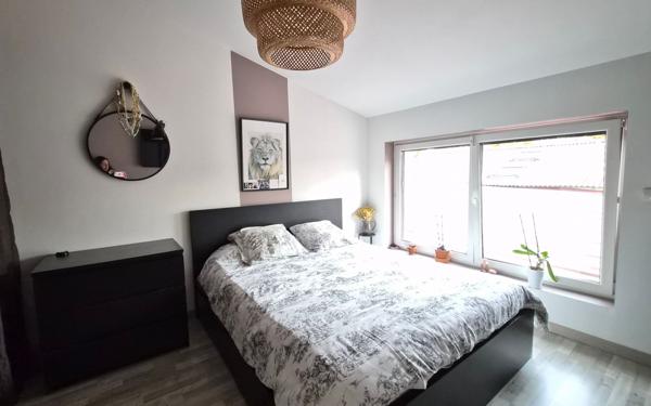 Appartement à vendre    4 pièces • 80,12 m2 Saint-Germain-lès-Arpajon