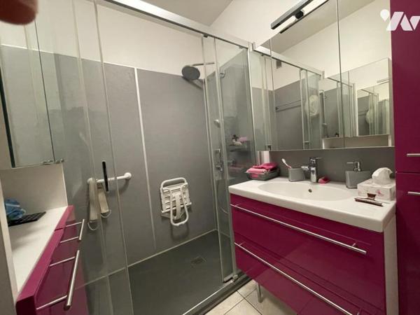 BEAU 4 PIECES EN ETAGE ELEVE 