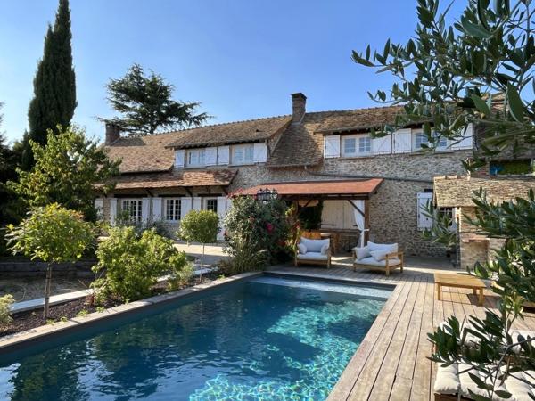 Vente / Maison avec dépendance à Richebourg (78550)