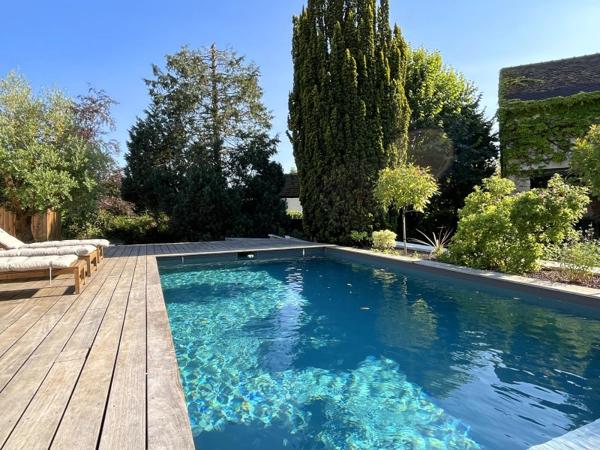 Vente / Maison avec dépendance à Richebourg (78550)
