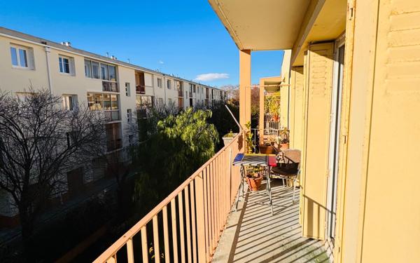 Appartement à vendre    3 pièces • 65 m2 Montpellier