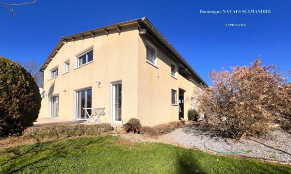 Maison à vendre 5 pièces dont 3 chambres - grand garage de 300 m² sur terrain 3845 m²