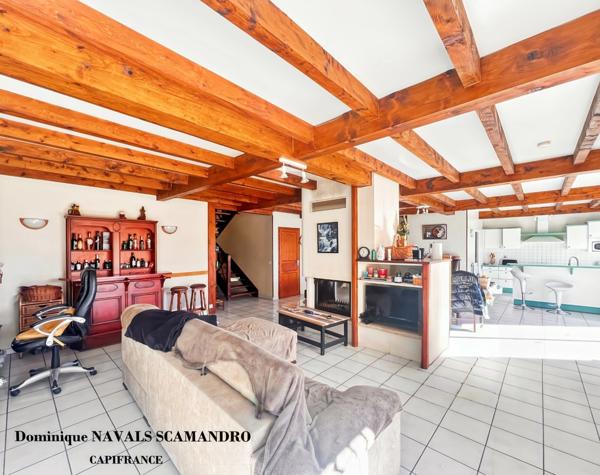 Maison à vendre 5 pièces dont 3 chambres - grand garage de 300 m² sur terrain 3845 m²