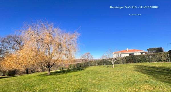 Maison à vendre 5 pièces dont 3 chambres - grand garage de 300 m² sur terrain 3845 m²