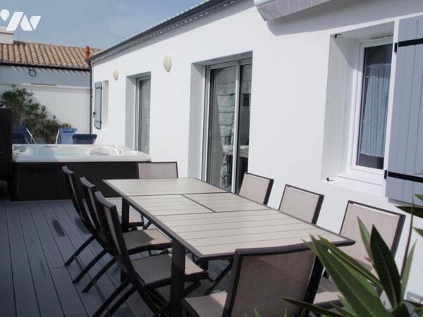 NOIRMOUTIER, CENTRE VILLE, EN IMPASSE, TROIS CHAMBRES