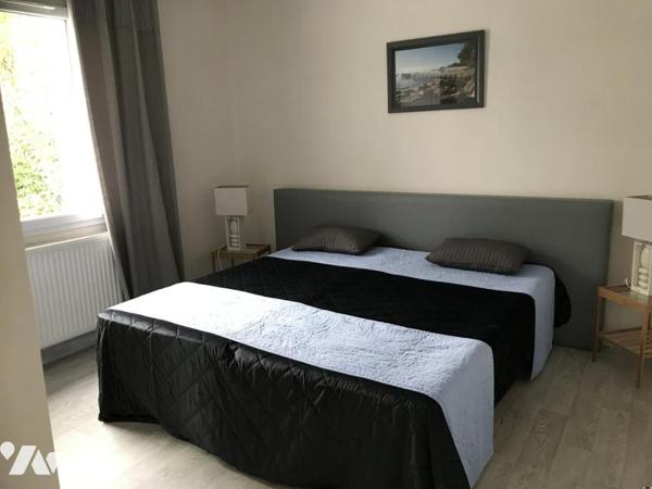 NOIRMOUTIER, CENTRE VILLE, EN IMPASSE, TROIS CHAMBRES