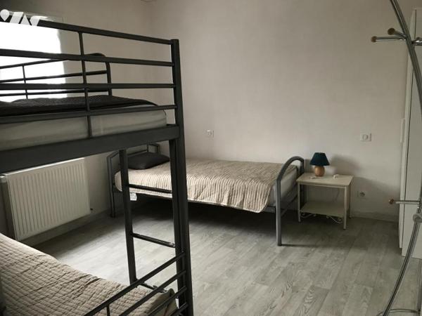 NOIRMOUTIER, CENTRE VILLE, EN IMPASSE, TROIS CHAMBRES