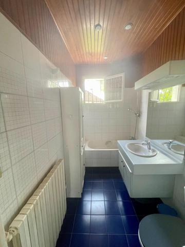 MAISON DE CHARME de 84 m2 avec un beau jardin (319m2) à deux pas du centre ville d' Athis-mons