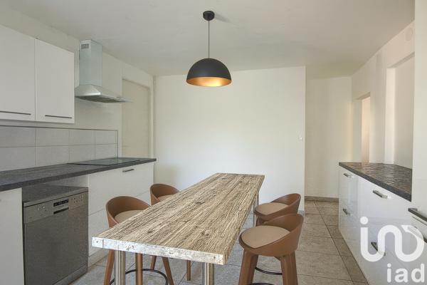 Maison à vendre 9 pièces 171 m² Juvignac