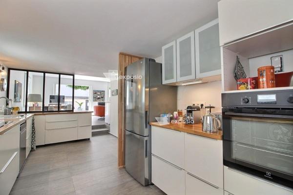 Maison rénovée idéalement située entre mer et ville-100 m2 - 428 000