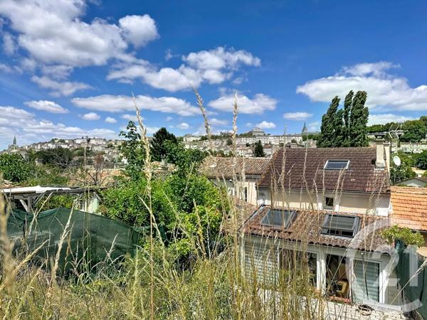 Maison à vendre  6 pièces - 119,45 m 2   ANGOULEME  - 16