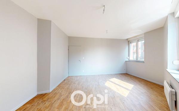 Appartement à louer    1 pièce •  Longwy