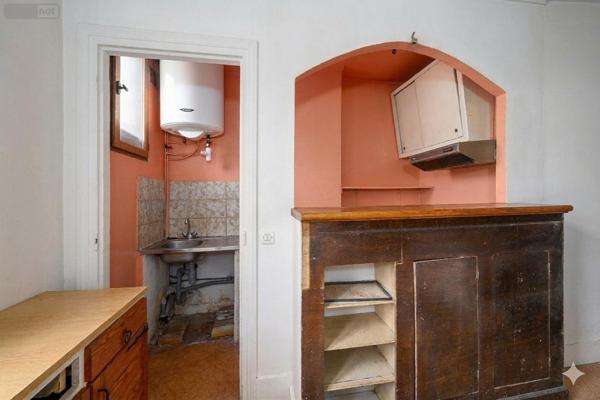 Appartement à rénover à vendre à Paris 18e arrondissement à Paris (75018), ref : 3 PIECES P.de.Girard   
MARX DORMOIS