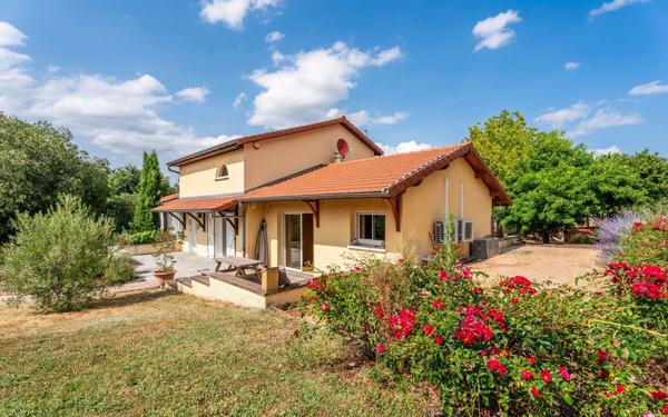 Maison à vendre    5 pièces •  Dareizé