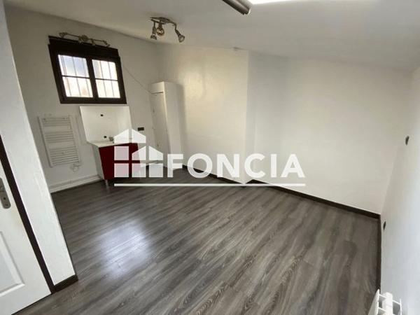 Location Studio 31.91 m² - 2 RUE VAUBAN Bordeaux 33000