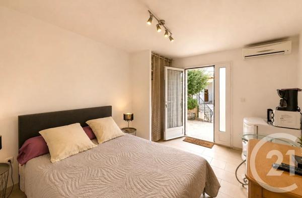 Maison à vendre  10 pièces - 202,73 m 2   CALVI  - 202