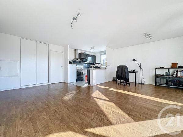 Appartement F3 à vendre  3 pièces - 73,28 m2 ST CYR L ECOLE - 78