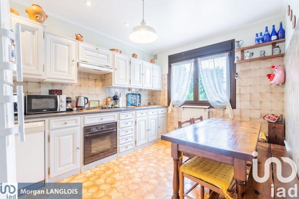 Maison 7 pièces de 121 m² à Viry-Châtillon (91170)