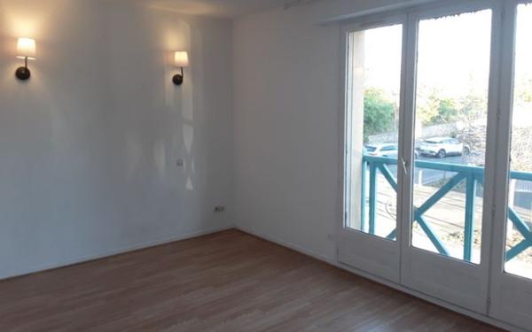 Appartement à vendre    4 pièces • 84 m2 Pont-l'Évêque