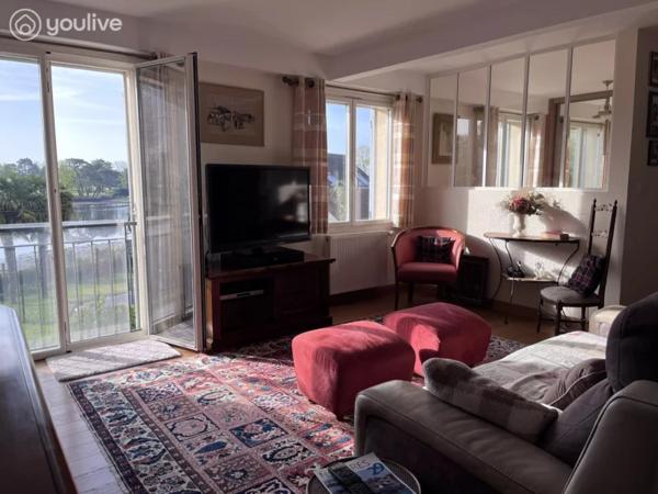Maison rénovée avec élégance et VUE imprenable