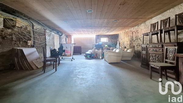 Immeuble à vendre 212 m² Sautron