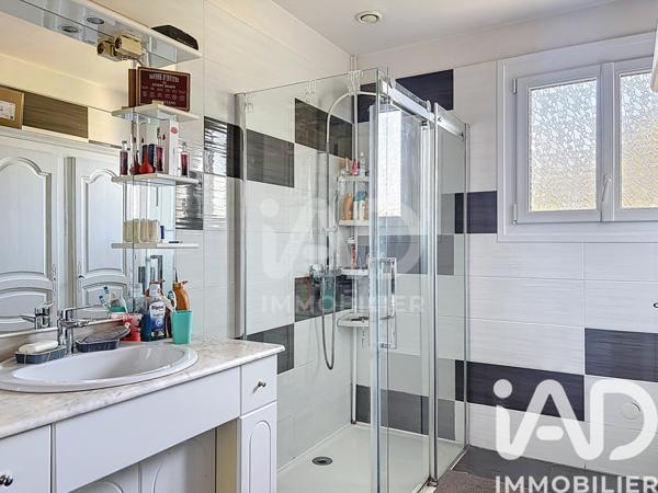 Maison à vendre 5 pièces 99 m² Arques-la-Bataille