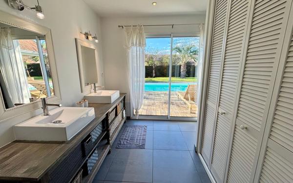 Maison à vendre    6 pièces •  Artiguelouve