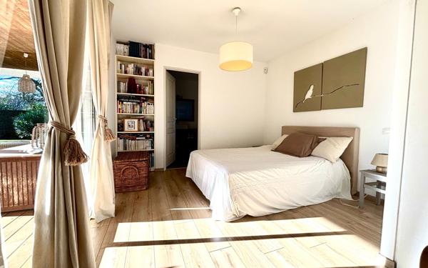 Maison à vendre    6 pièces •  Artiguelouve