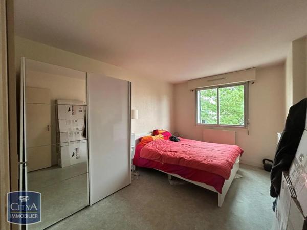 Appartement à louer 4 pièces 100m²