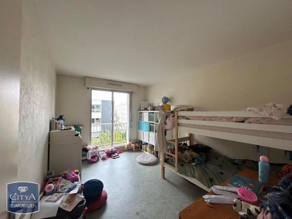 Appartement à louer 4 pièces 100m²