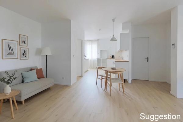 HYPER CENTRE AGEN – Appartement 132 m² entièrement rénové – 3 chambres – Petite copropriété