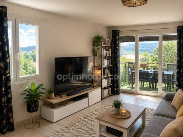 ALLONZIER-LA-CAILLE – Appartement T3 avec balcon, garage et cave