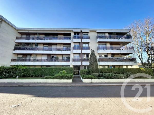 Appartement F4 à vendre  4 pièces - 83 m 2   ERMONT  - 95