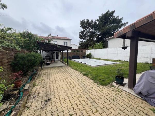 Maison à vendre |  Agen |  4 pièces | 120 m²