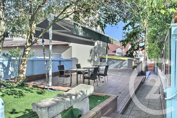 Maison à vendre  6 pièces - 113,41 m 2   PANTIN  - 93