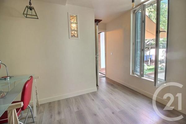 Maison à vendre  6 pièces - 113,41 m 2   PANTIN  - 93