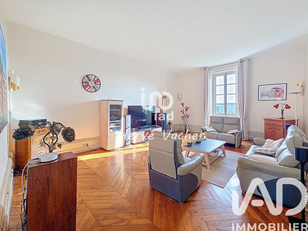 Appartement à vendre 6 pièces 184,39 m² Porte des Pierres Dorées