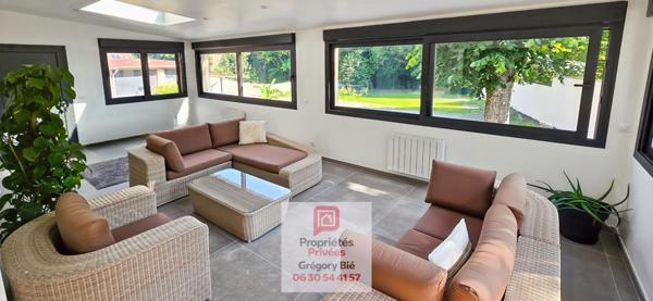 Maison 9 pièce(s) 270 m2