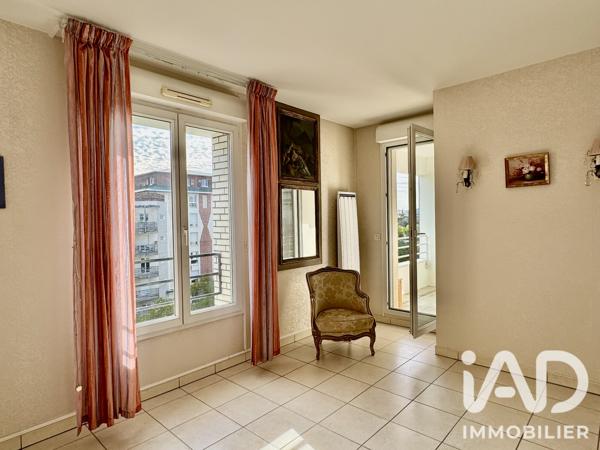 Appartement à vendre 4 pièces 92 m² Saint-Germain-en-Laye