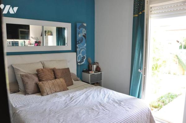 BORDERES-SUR-L'ECHEZ, maison construite en 2013, trois chambres, 94 m2,  jardin. Abri voitures.