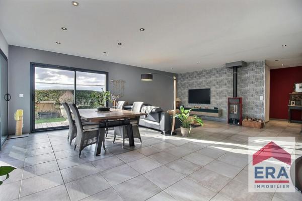 Maison Carpentras 4 pièces -129m² - Piscine - Garage - Jardin