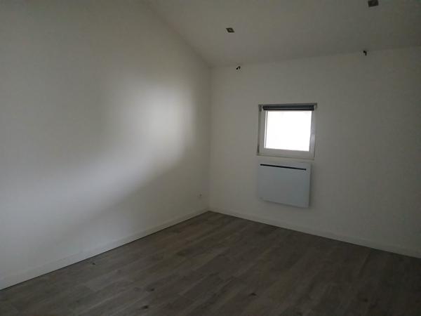 Maison 5 pièces - 270 m²