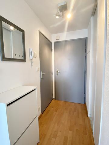 Port Guillaume - Situation exceptionnelle pour cet appartement 2 pièces