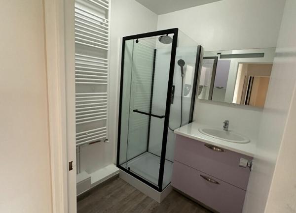 Appartement à louer    3 pièces • 55 m2 Montpellier