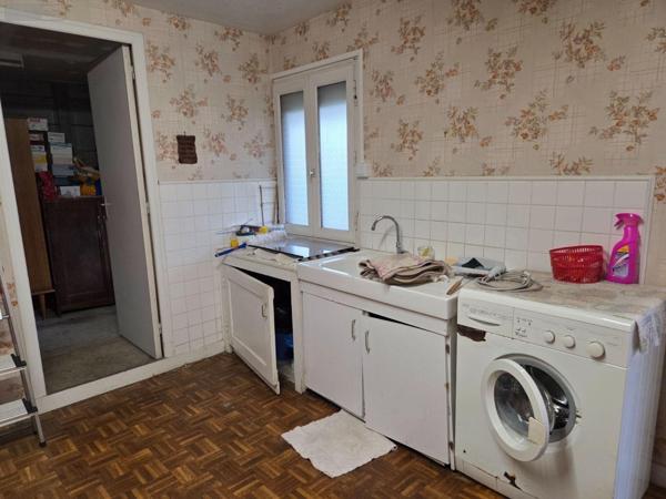 Maison à vendre à Mayenne en Mayenne (53100), ref : 53075/FC9