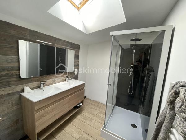 Propriete de 700 m²